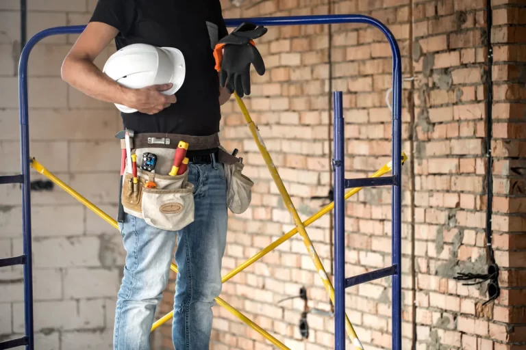 Leia mais sobre o artigo 6 benefícios de contratar um serviço de manutenção predial para a sua empresa